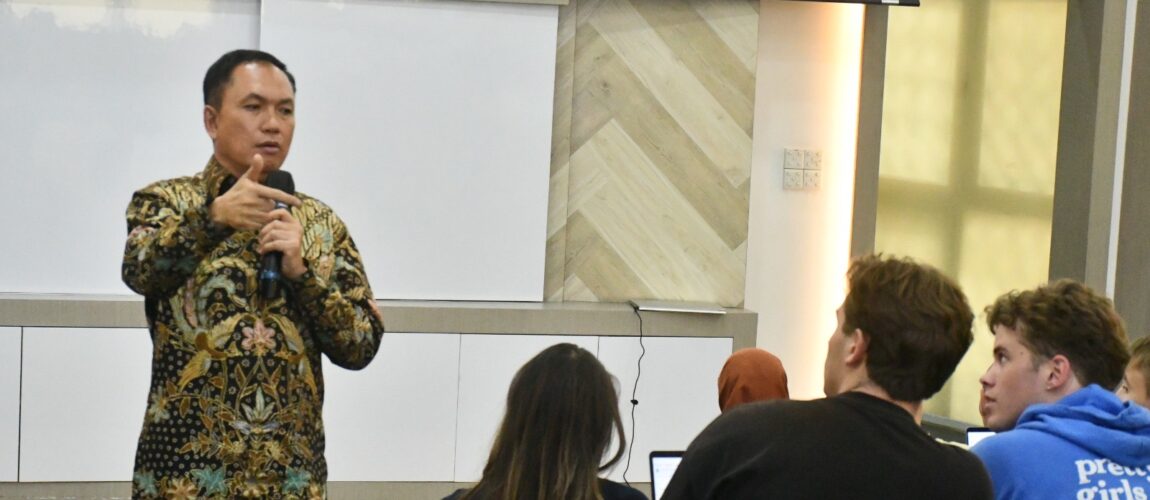 Ketua KPPU Dorong Urgensi Pendidikan Eksekutif Persaingan Usaha di SBM ITB